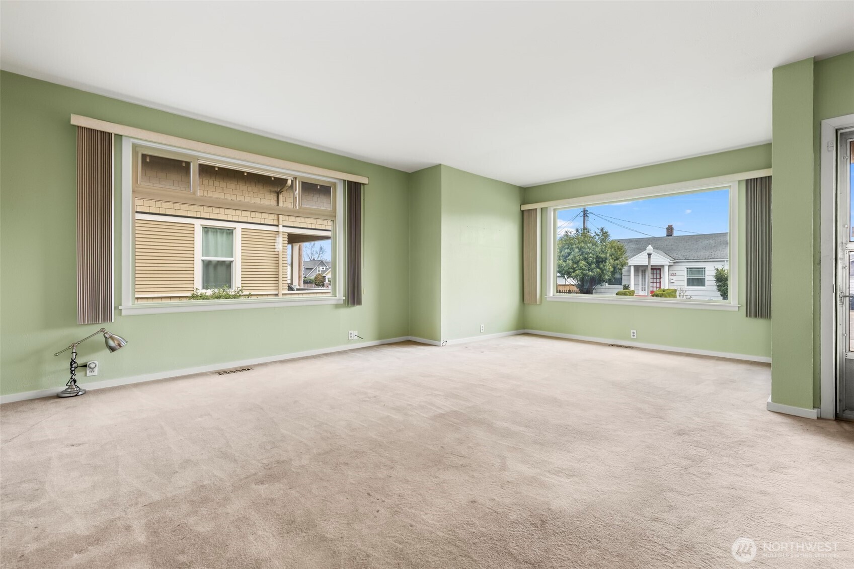 1014 and 1014 1/2 So. Lawrence Street , Tacoma, WA 98405