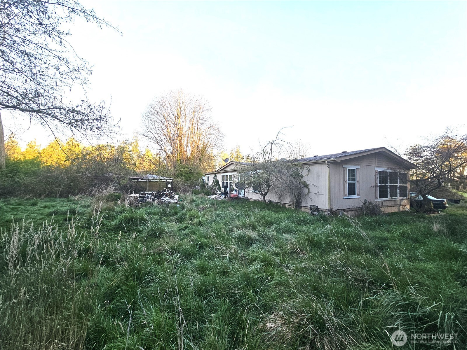 201 Serpentine Avenue , Sequim, WA 98382