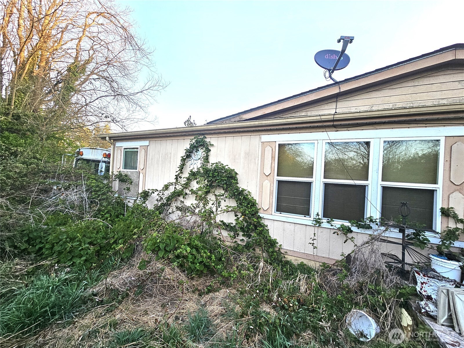 201 Serpentine Avenue , Sequim, WA 98382