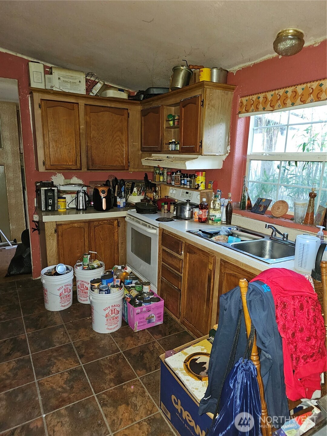 201 Serpentine Avenue , Sequim, WA 98382