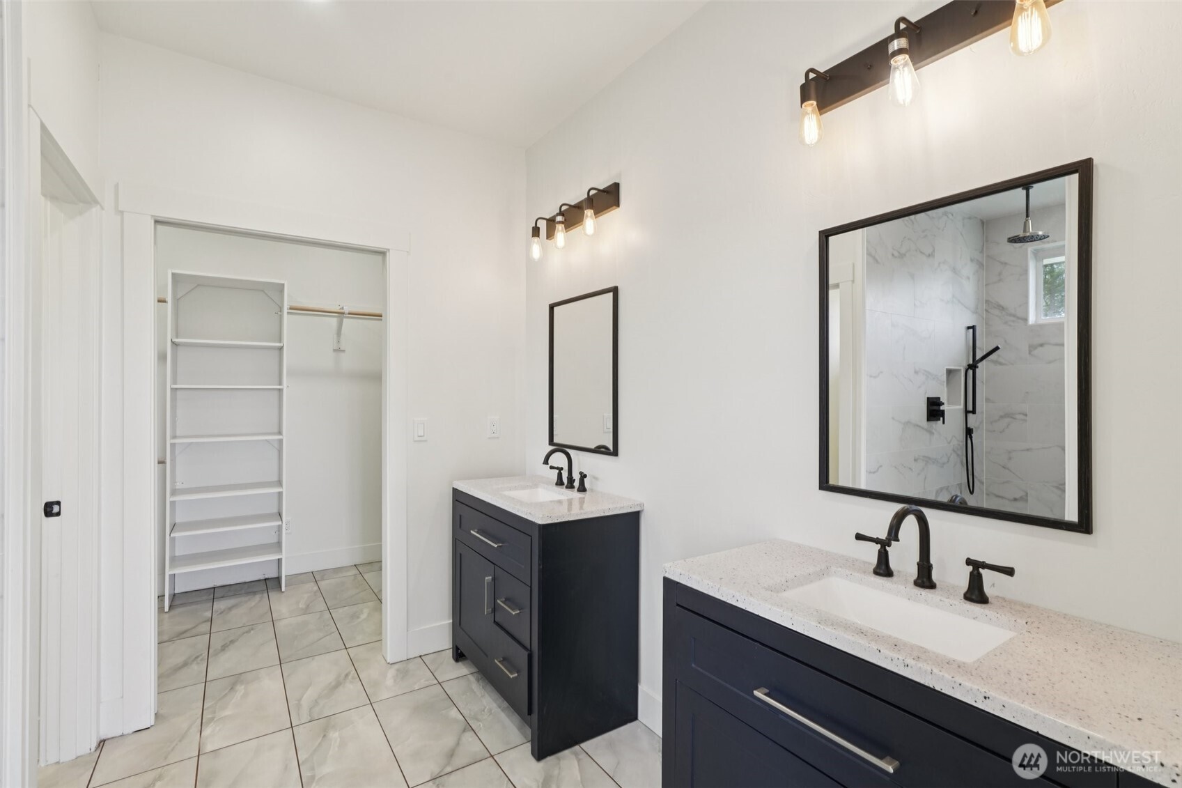 209 High Bank Lane , Woodland, WA 98674