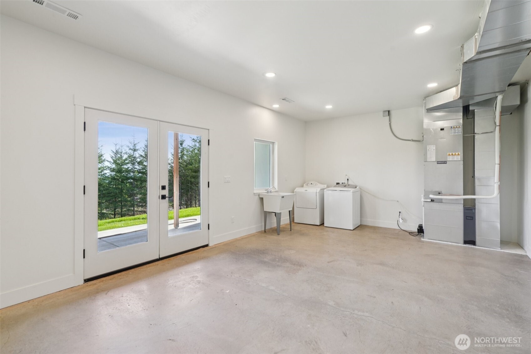 209 High Bank Lane , Woodland, WA 98674
