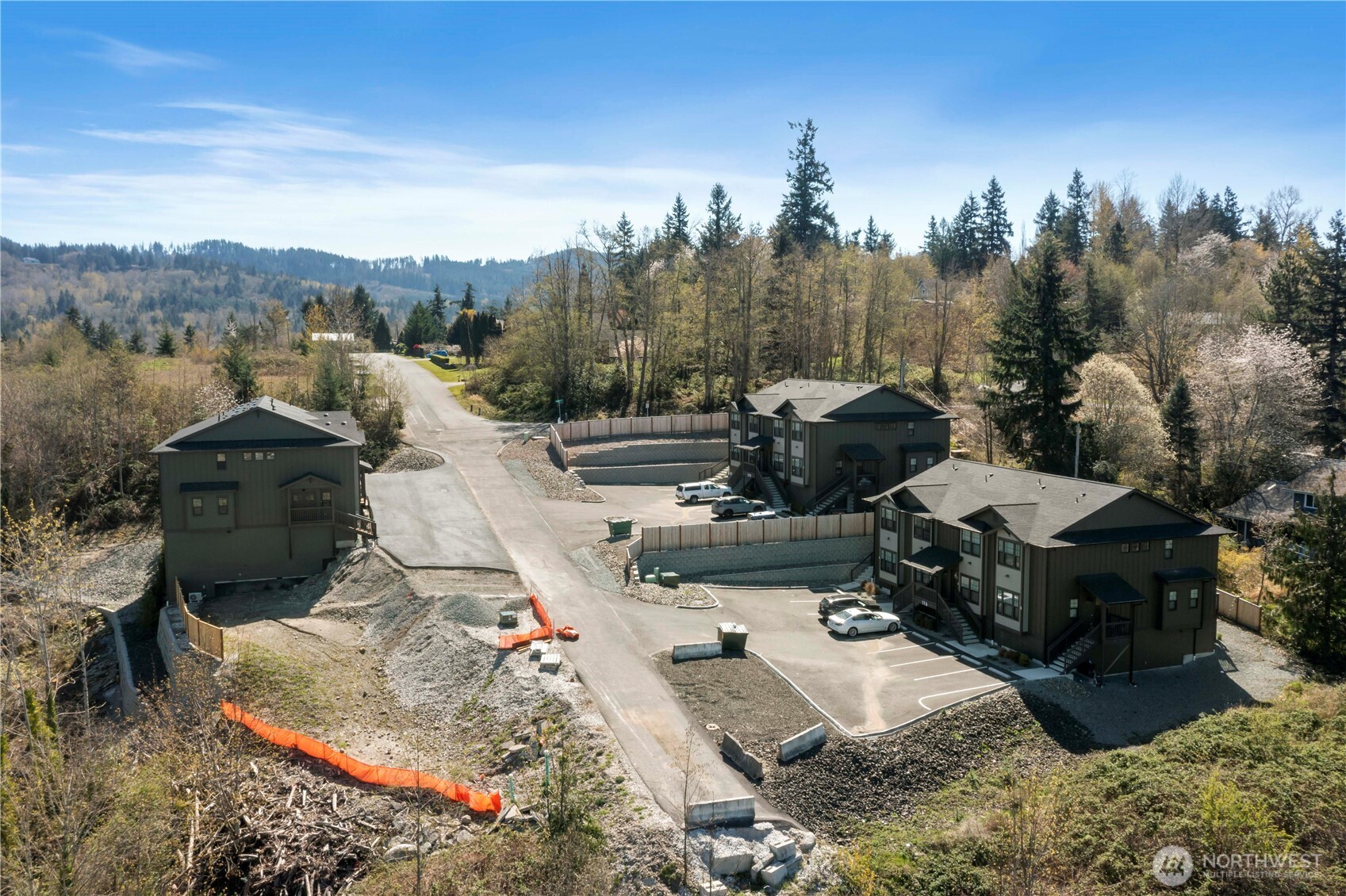 117 Orchard Avenue S #B, Eatonville, WA 98328