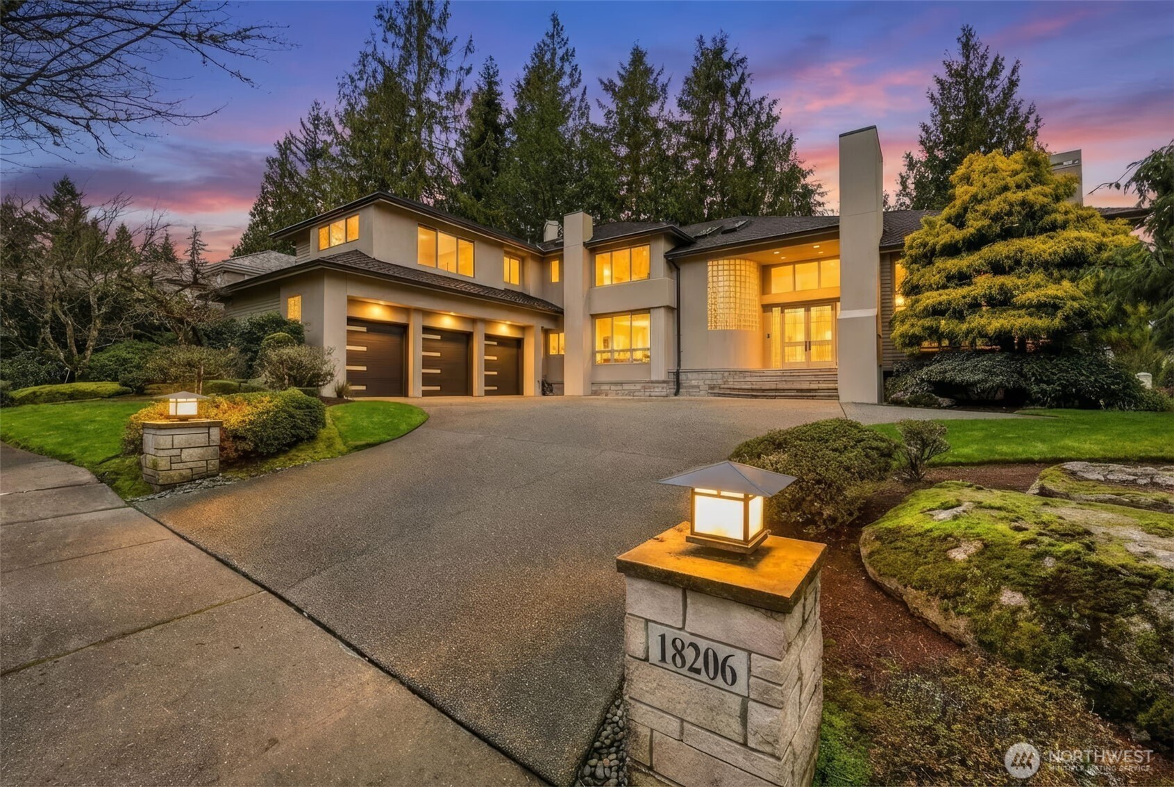 18206 NW Montreux Drive , Issaquah, WA 98027