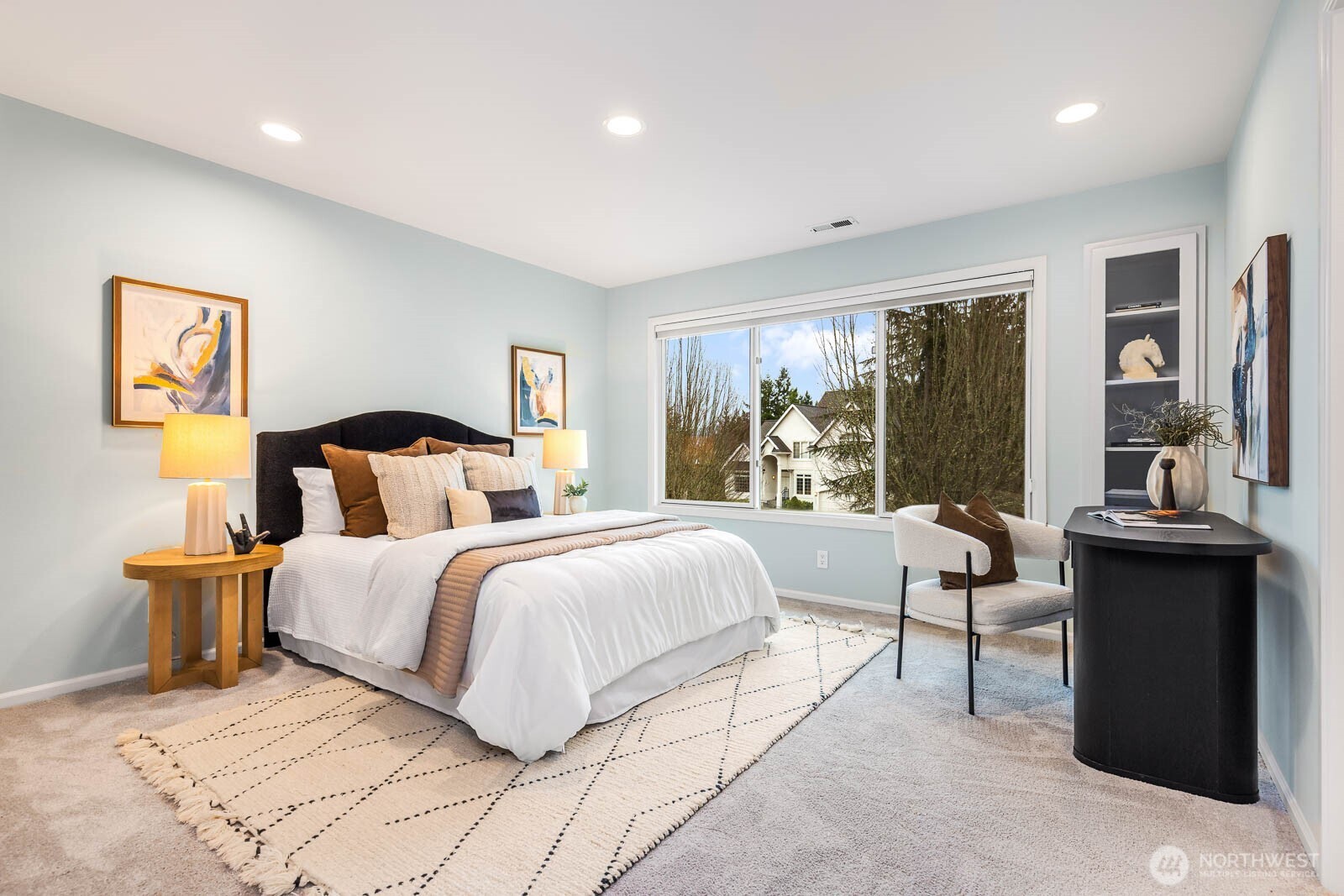 18206 NW Montreux Drive , Issaquah, WA 98027