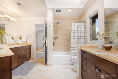 18206 NW Montreux Drive , Issaquah, WA 98027 - Photo 18