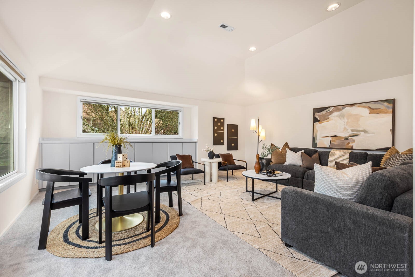 18206 NW Montreux Drive , Issaquah, WA 98027