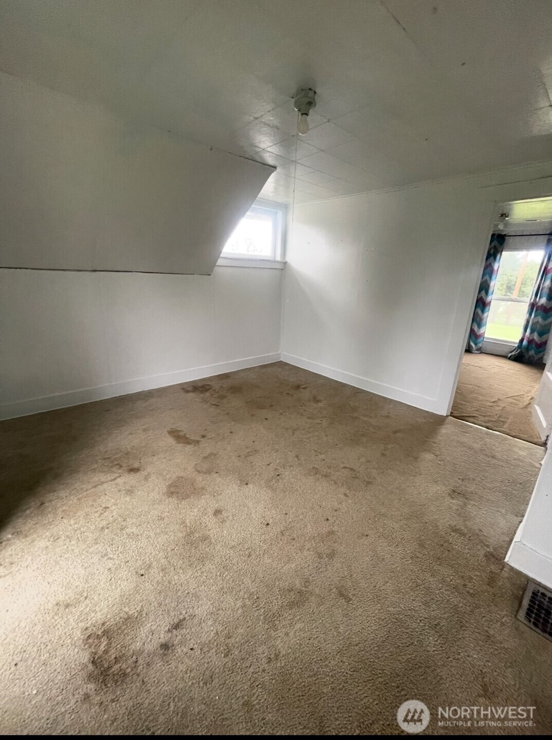 1024 State Route 6 , Raymond, WA 98577