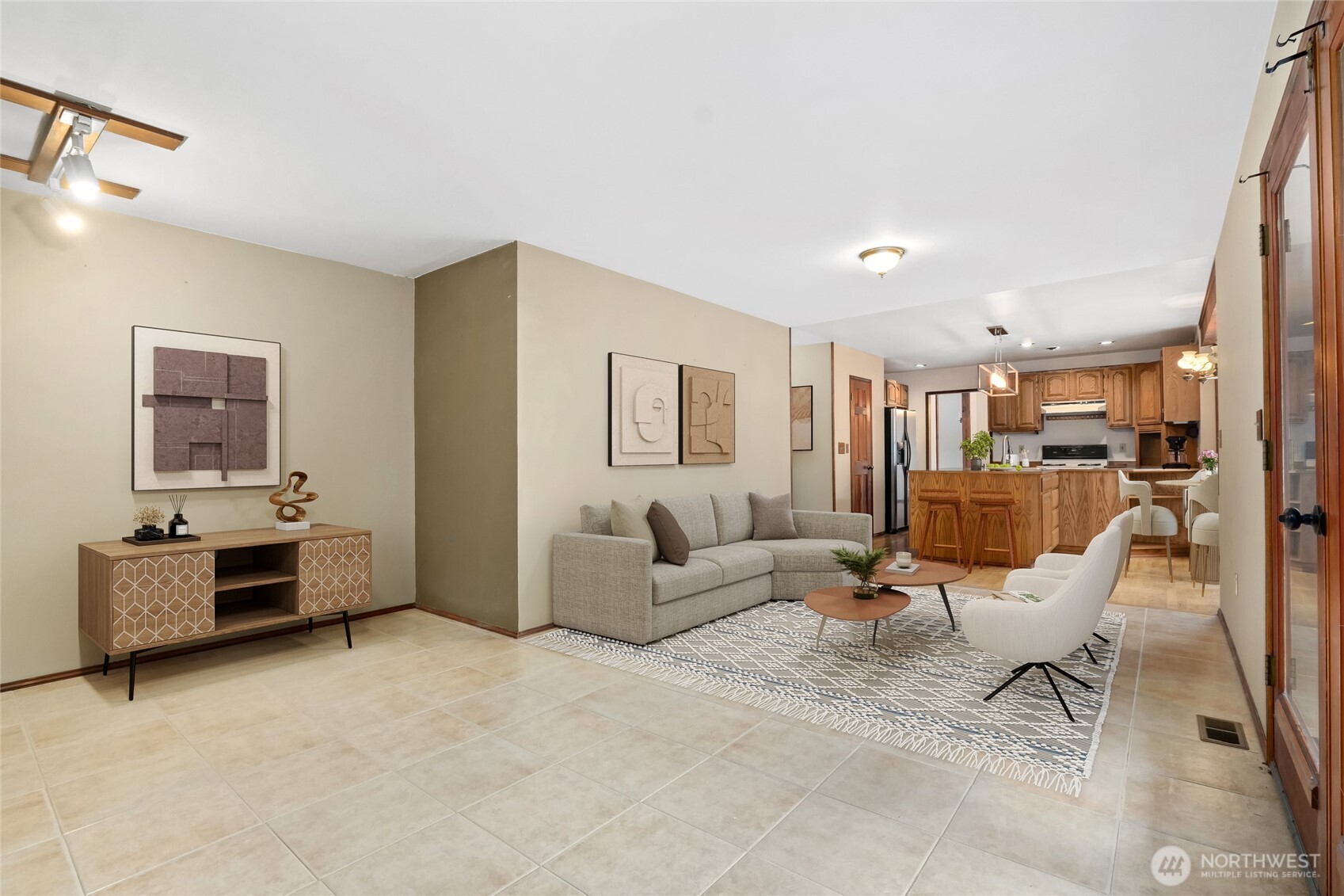 1505 N Lk Stickney Drive , Lynnwood, WA 98087