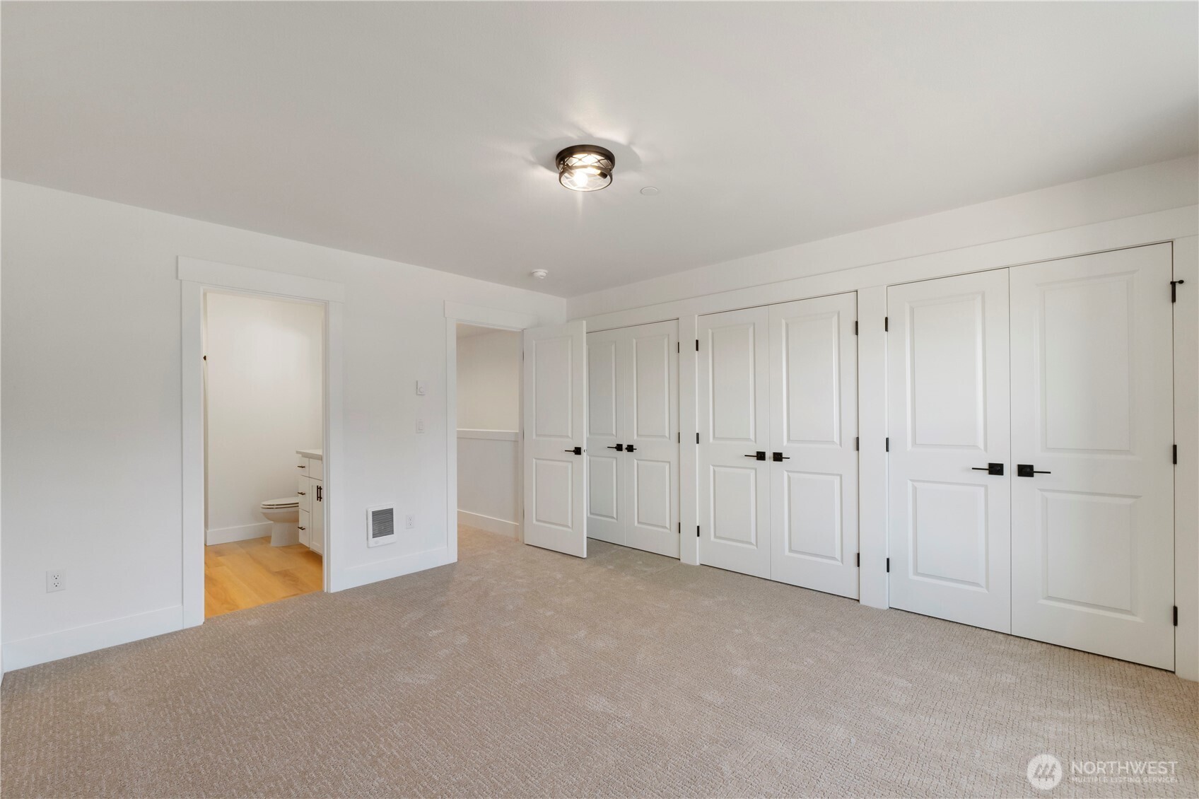 117 Orchard Avenue S #C, Eatonville, WA 98328