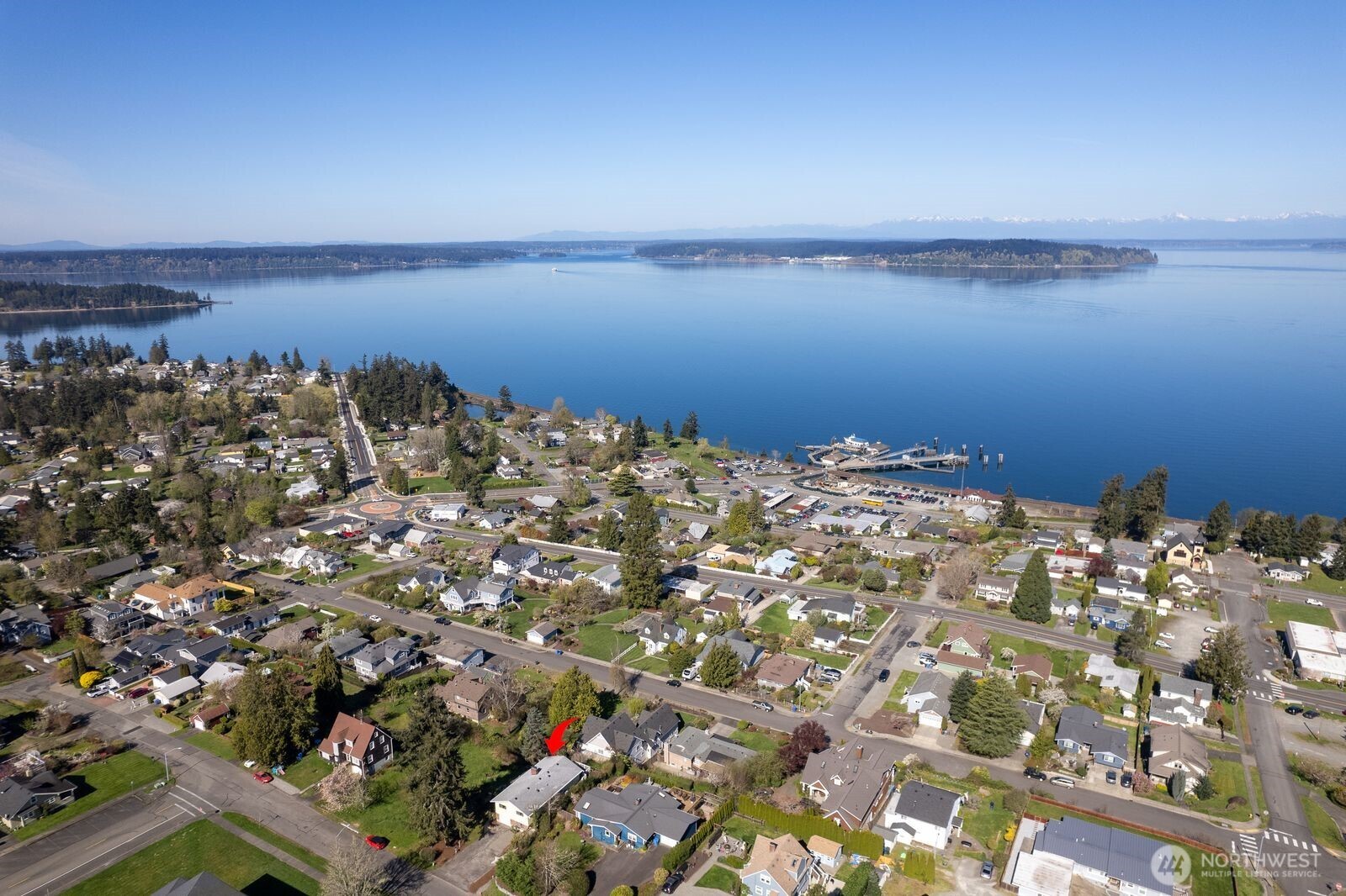 1411 Nisqually Street , Steilacoom, WA 98388