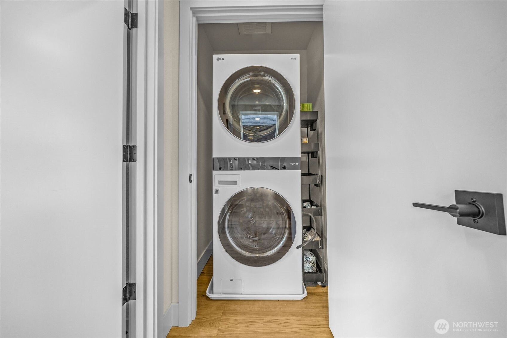 8547 Evanston Avenue N, Seattle, WA 98103