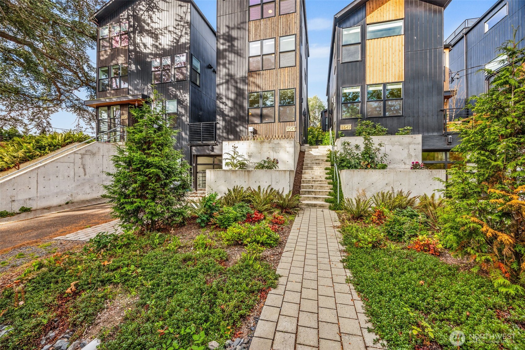 8547 Evanston Avenue N, Seattle, WA 98103