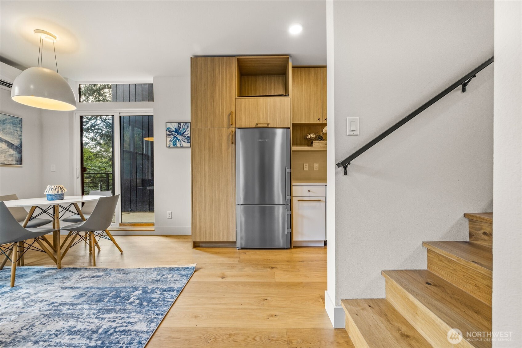 8547 Evanston Avenue N, Seattle, WA 98103