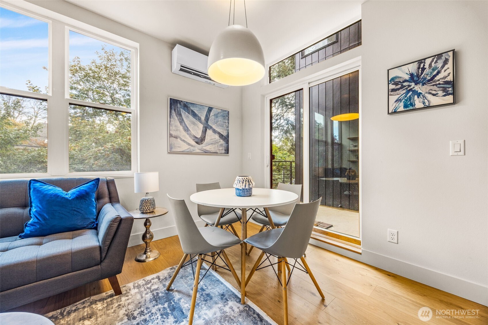 8547 Evanston Avenue N, Seattle, WA 98103