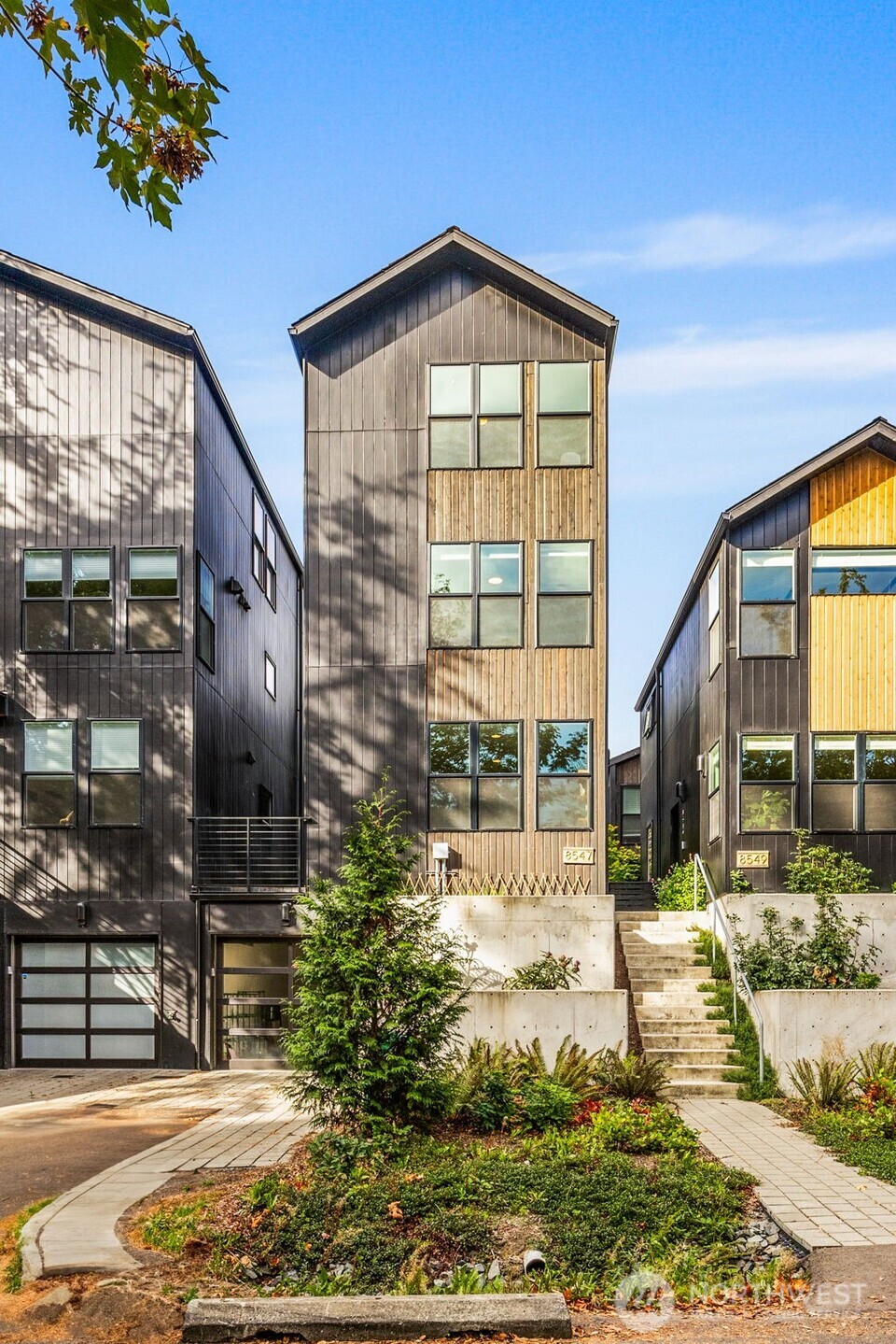 8547 Evanston Avenue N, Seattle, WA 98103
