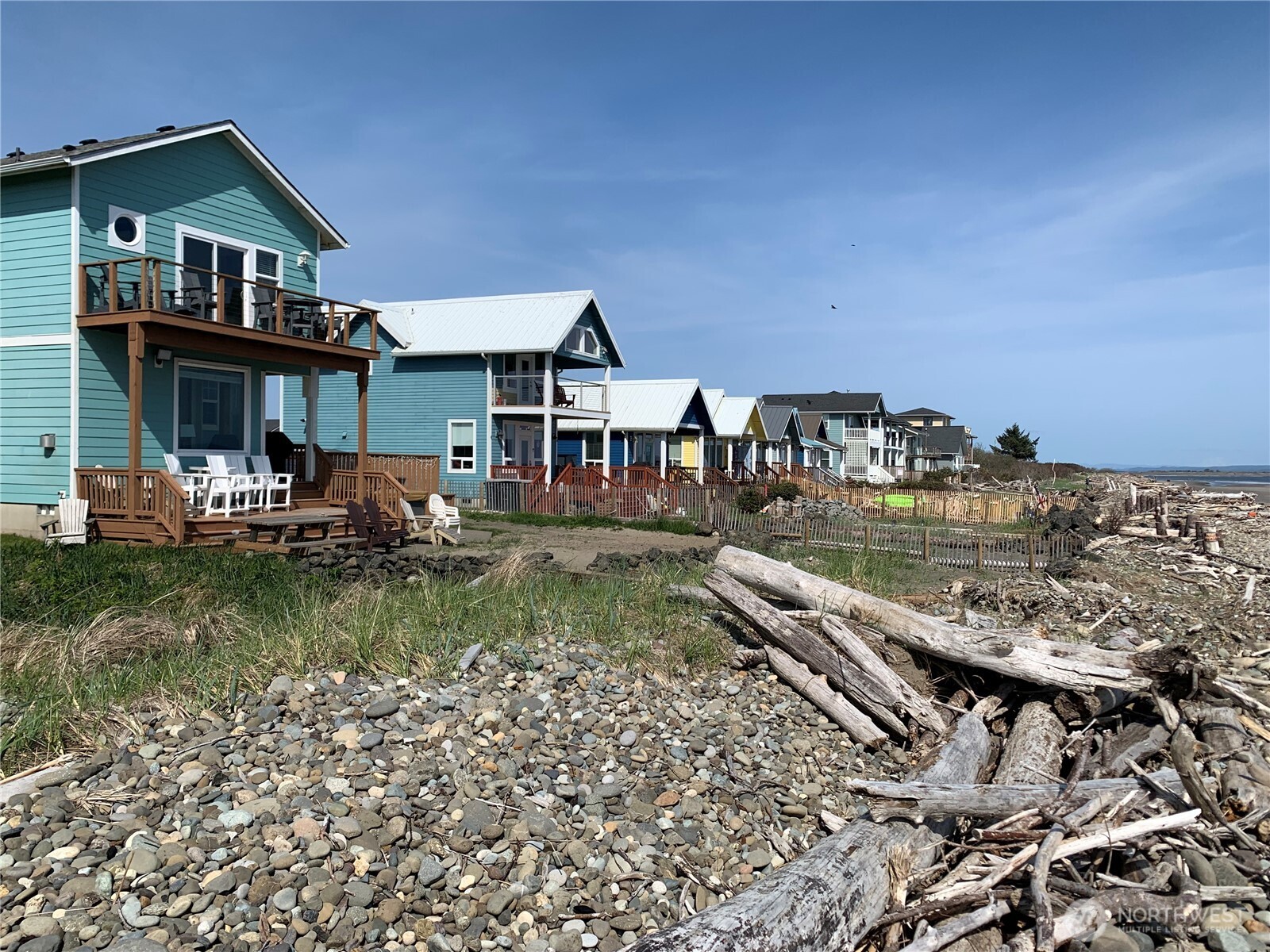 265 Marine View Drive SE, Ocean Shores, WA 98569