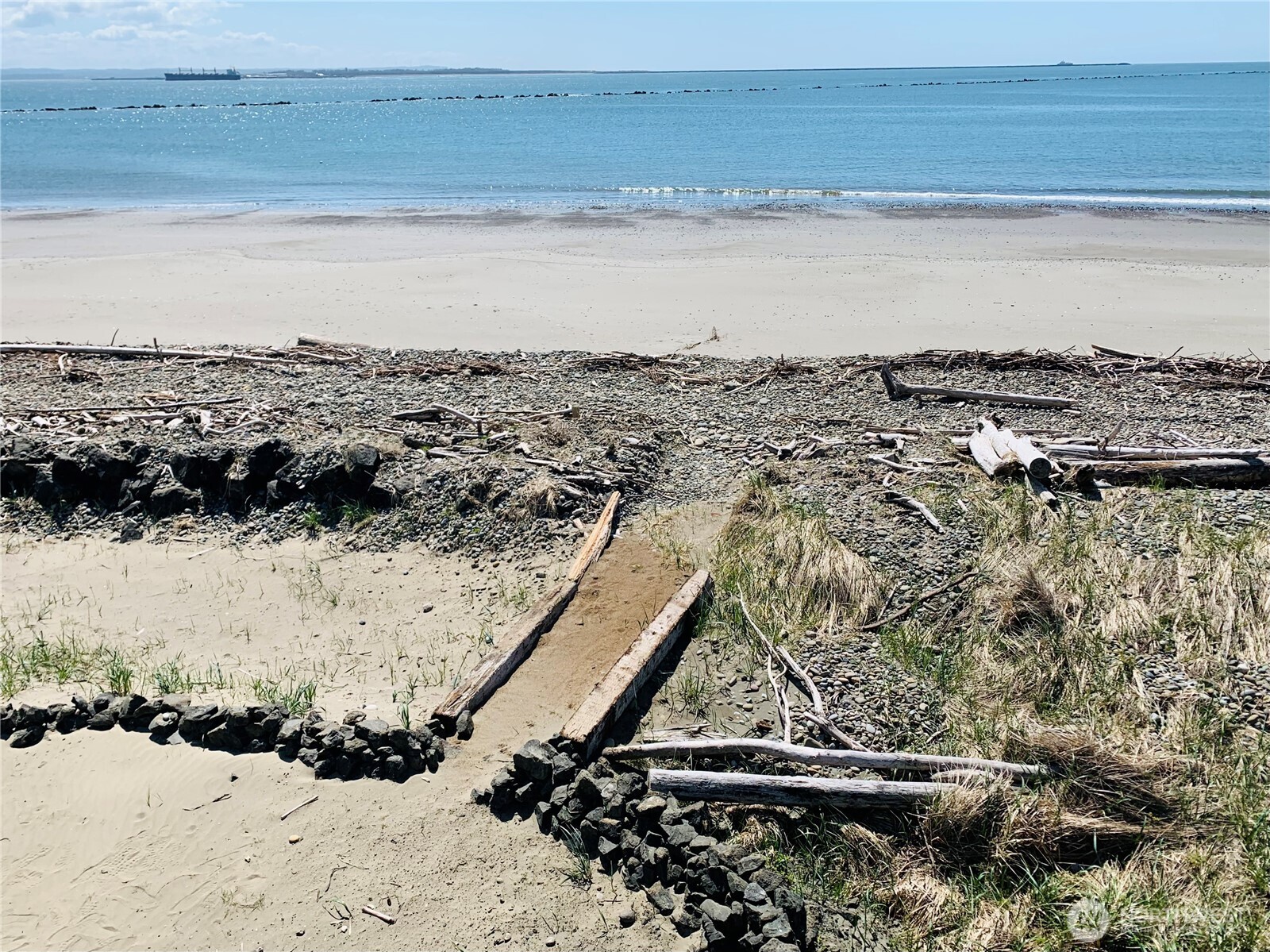 265 Marine View Drive SE, Ocean Shores, WA 98569