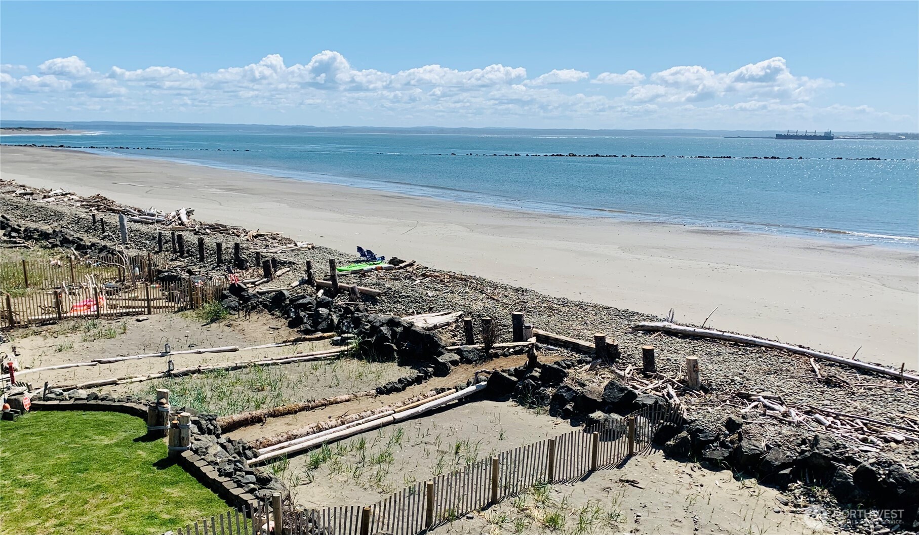 265 Marine View Drive SE, Ocean Shores, WA 98569