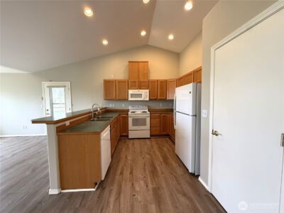 381 Dolphin Avenue NE, Ocean Shores, WA 98569 - Photo 13