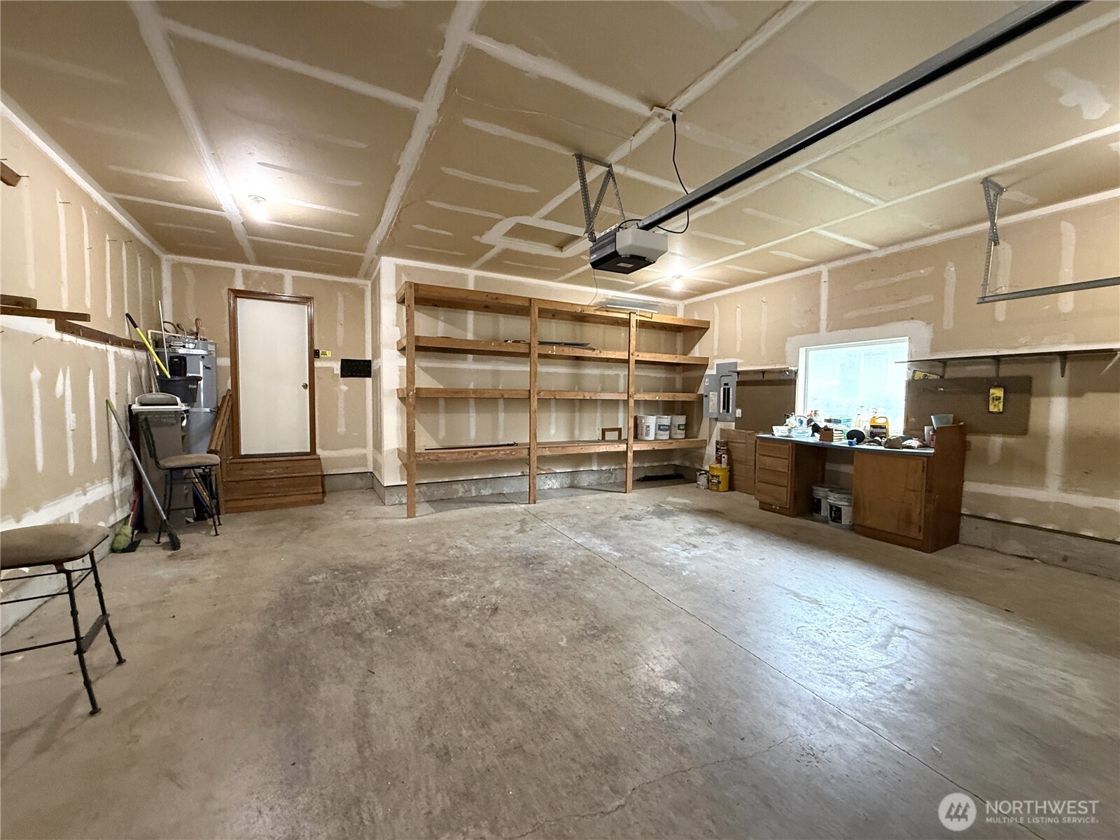 381 Dolphin Avenue NE, Ocean Shores, WA 98569