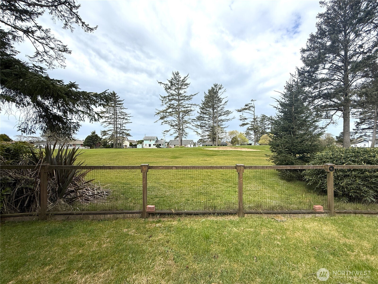 381 Dolphin Avenue NE, Ocean Shores, WA 98569