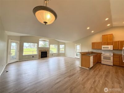 381 Dolphin Avenue NE, Ocean Shores, WA 98569 - Photo 7