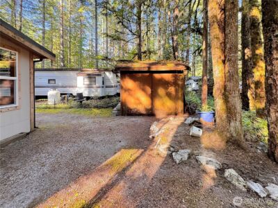 203 1 Fireside Lodge , Deming, WA 98266 - Photo 24