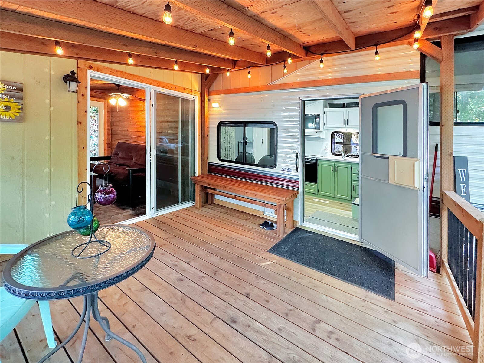 203 1 Fireside Lodge , Deming, WA 98266