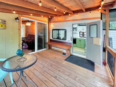 203 1 Fireside Lodge , Deming, WA 98266 - Photo 4