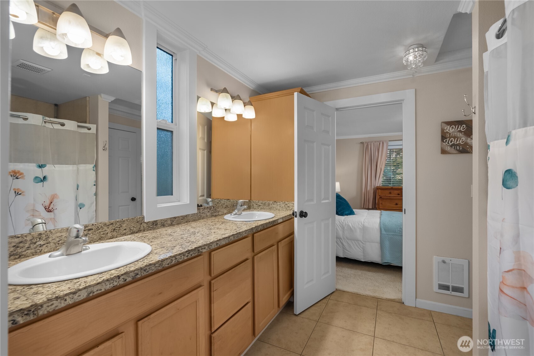4605 56th Street NW #1C, Gig Harbor, WA 98335