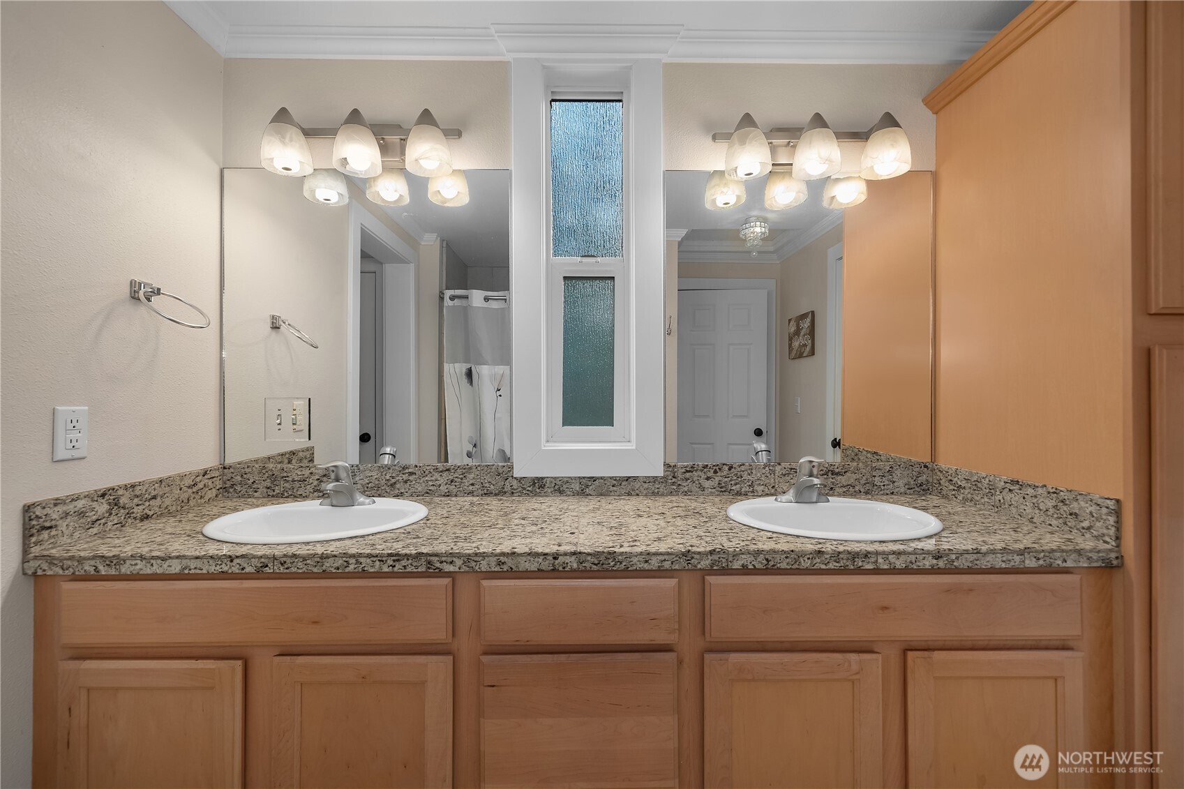 4605 56th Street NW #1C, Gig Harbor, WA 98335