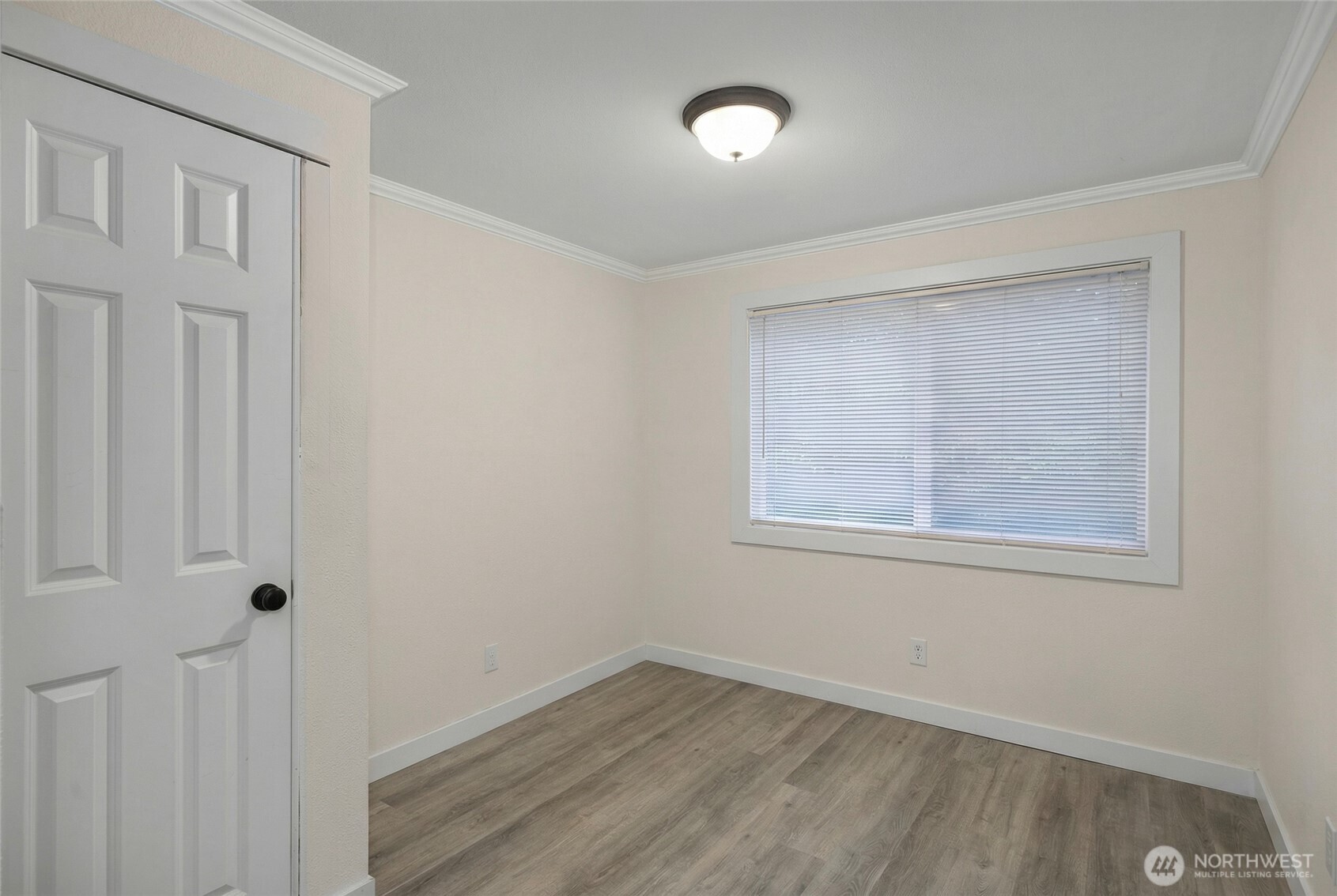 4605 56th Street NW #1C, Gig Harbor, WA 98335