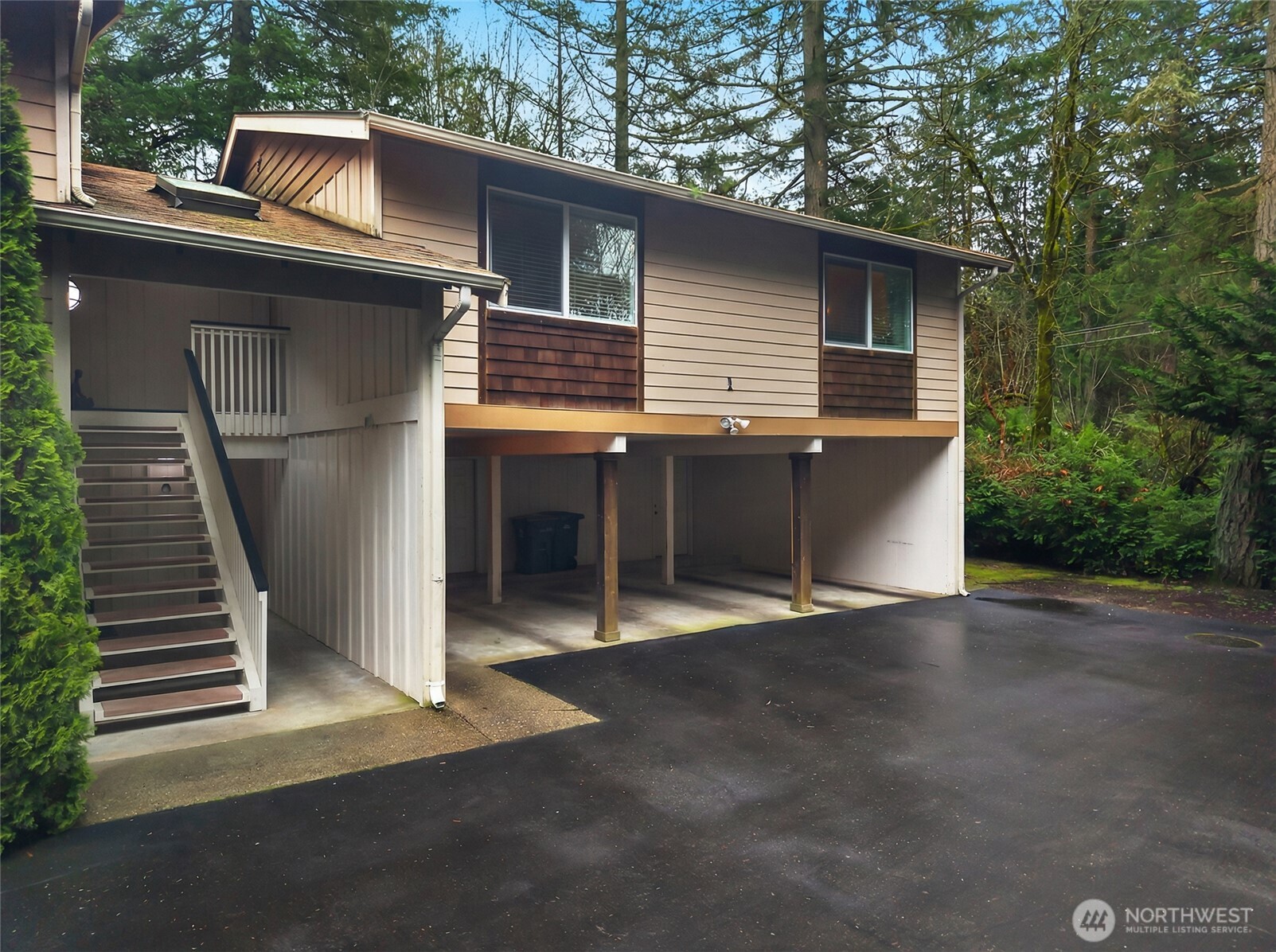 4605 56th Street NW #1C, Gig Harbor, WA 98335