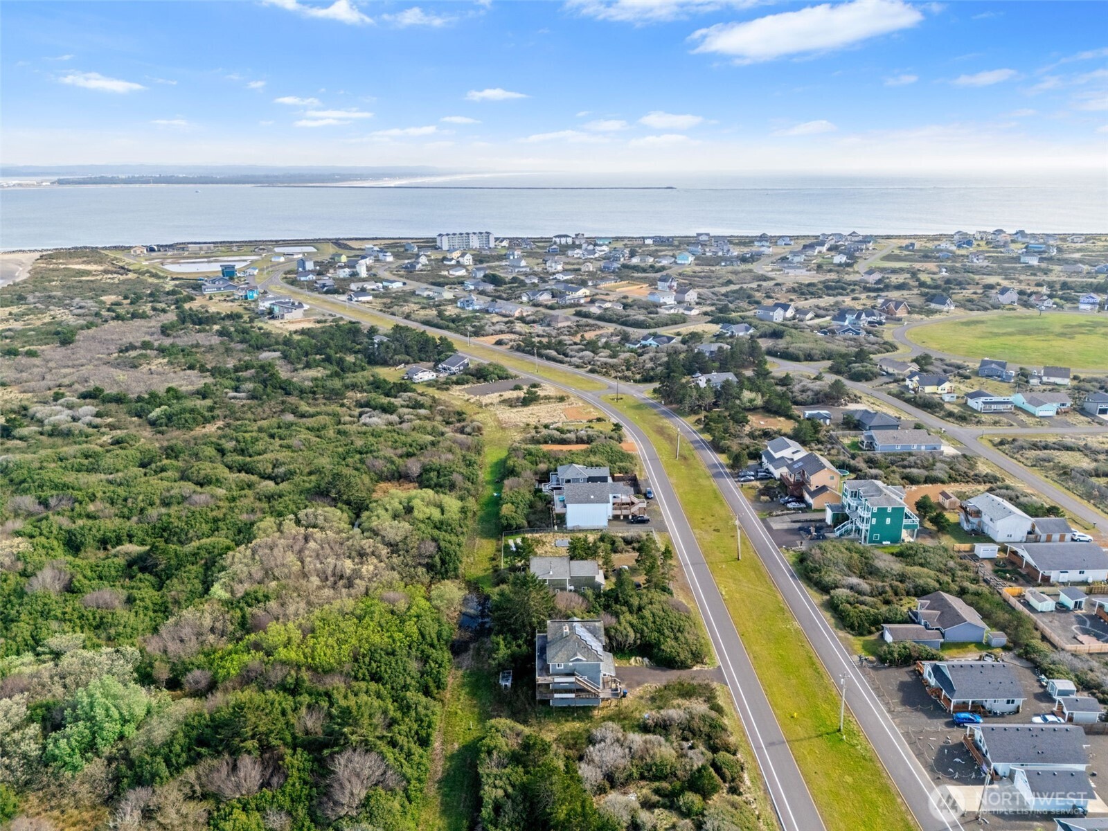 1268 E Ocean Shores Boulevard SW, Ocean Shores, WA 98569