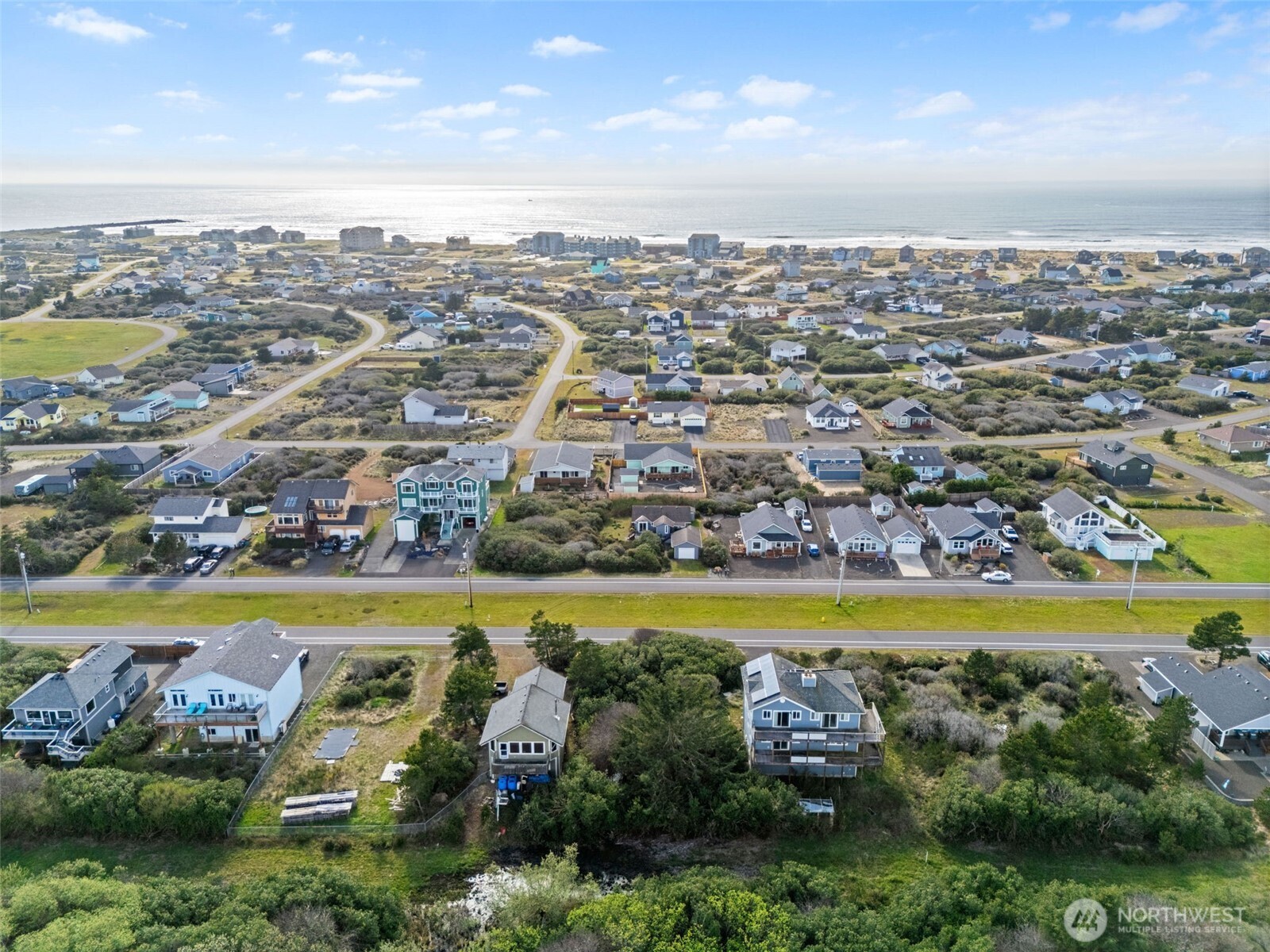 1268 E Ocean Shores Boulevard SW, Ocean Shores, WA 98569