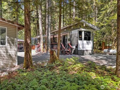 205 6 Chanterelle Drive , Deming, WA 98244