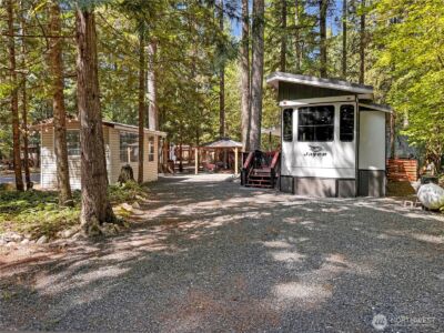 205 6 Chanterelle Drive , Deming, WA 98244 - Photo 2