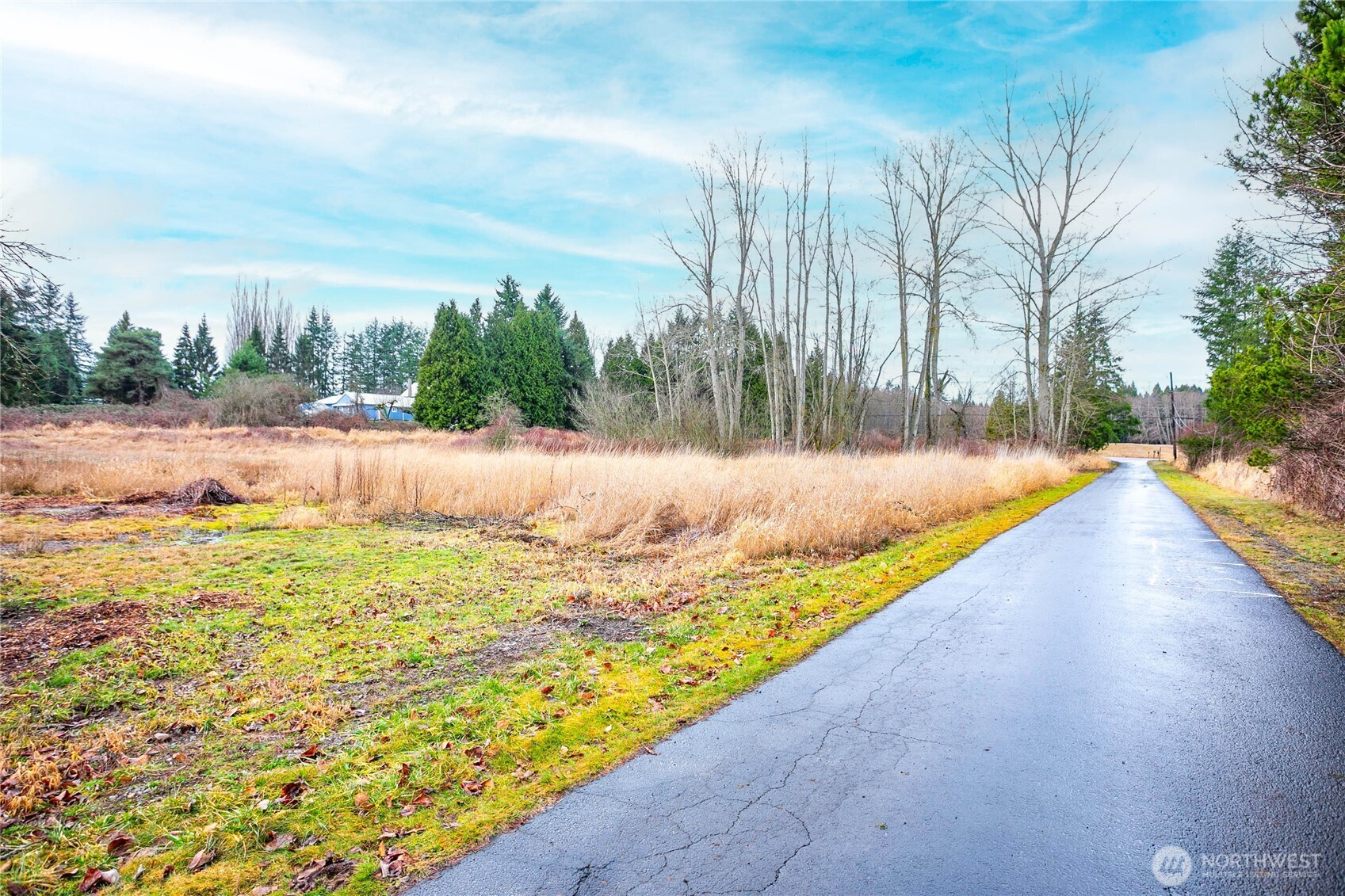 8358 Blaine Rd , Blaine, WA 98230