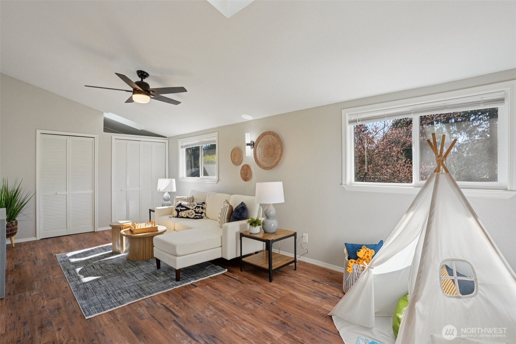 32100 32nd Avenue SW, Federal Way, WA 98023