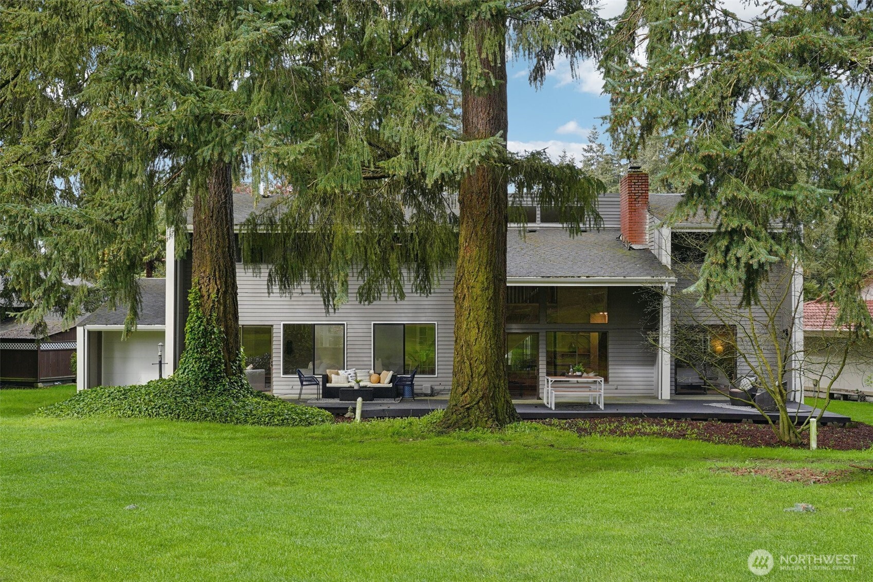 32100 32nd Avenue SW, Federal Way, WA 98023