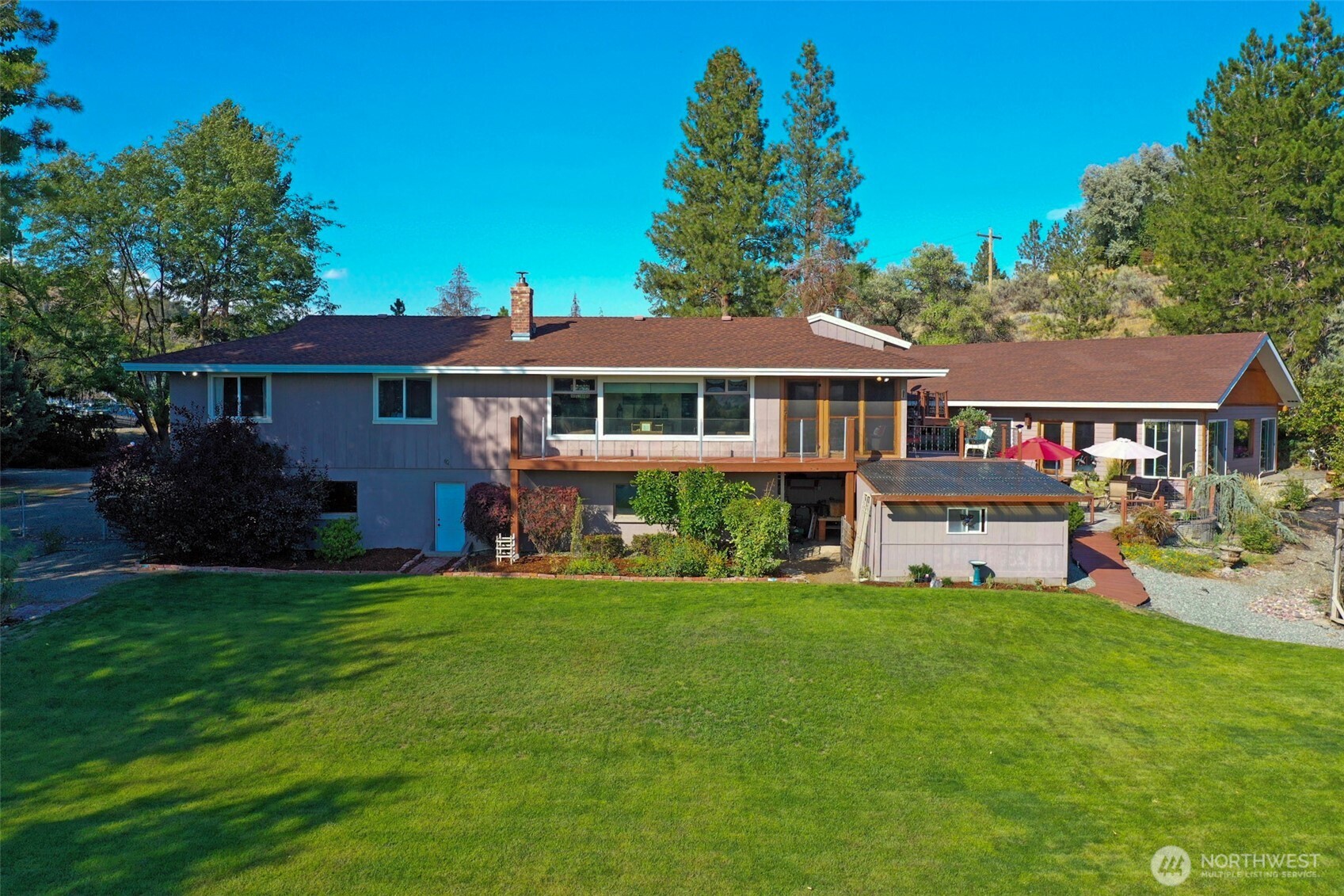 725 Okoma Drive , Omak, WA 98841