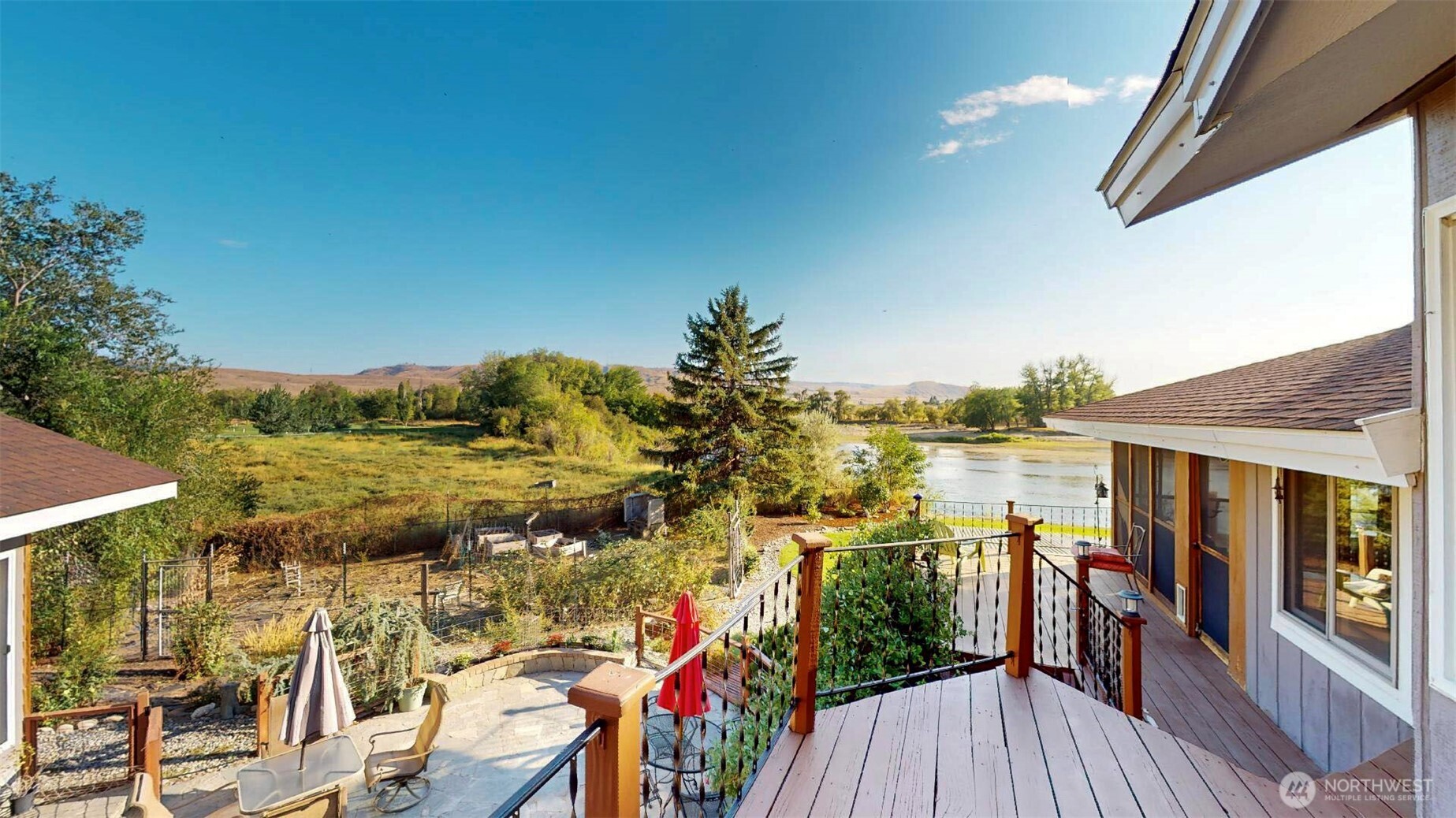 725 Okoma Drive , Omak, WA 98841