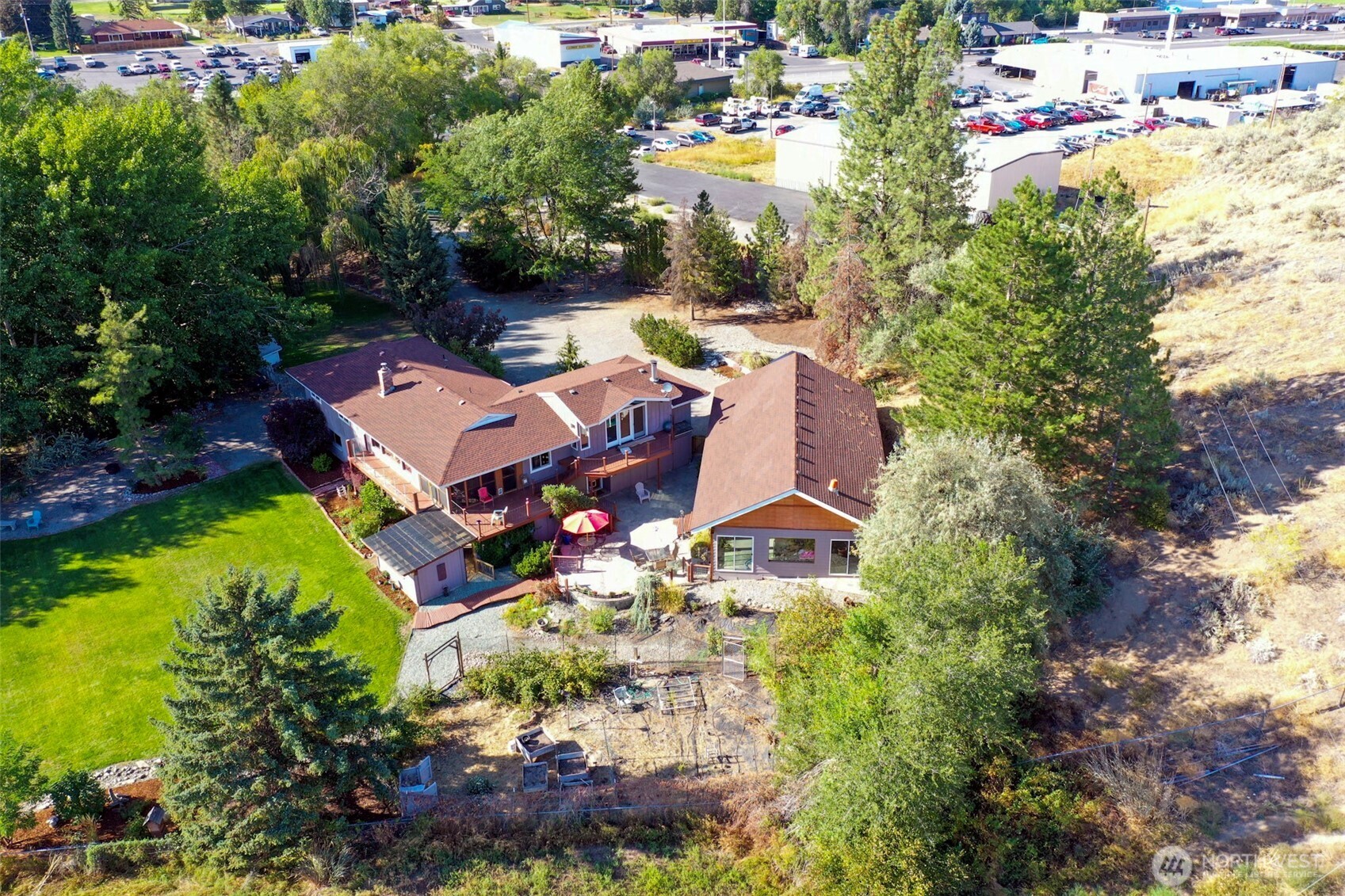 725 Okoma Drive , Omak, WA 98841