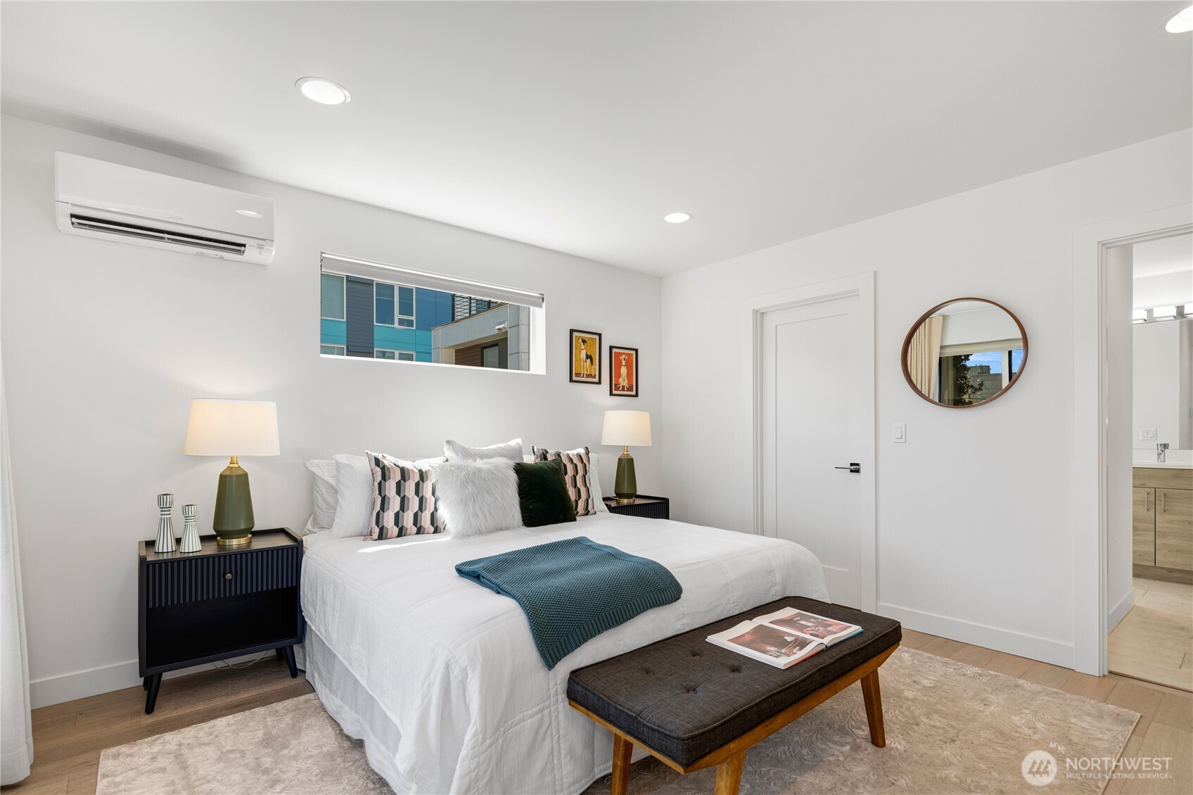 1431 22nd Avenue , Seattle, WA 98122