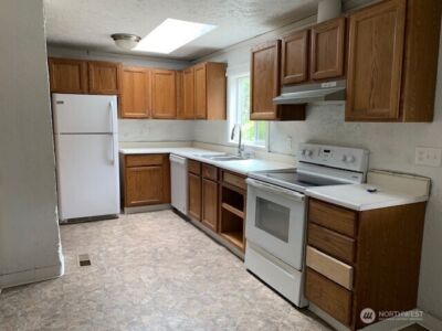 934 Cascade Avenue , Shelton, WA 98584 - Photo 8
