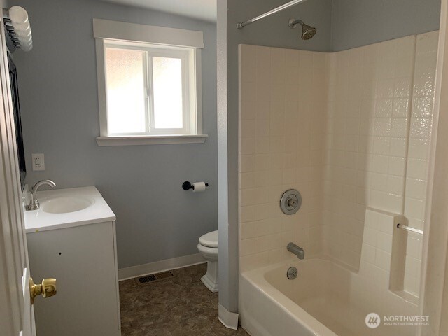 934 Cascade Avenue , Shelton, WA 98584