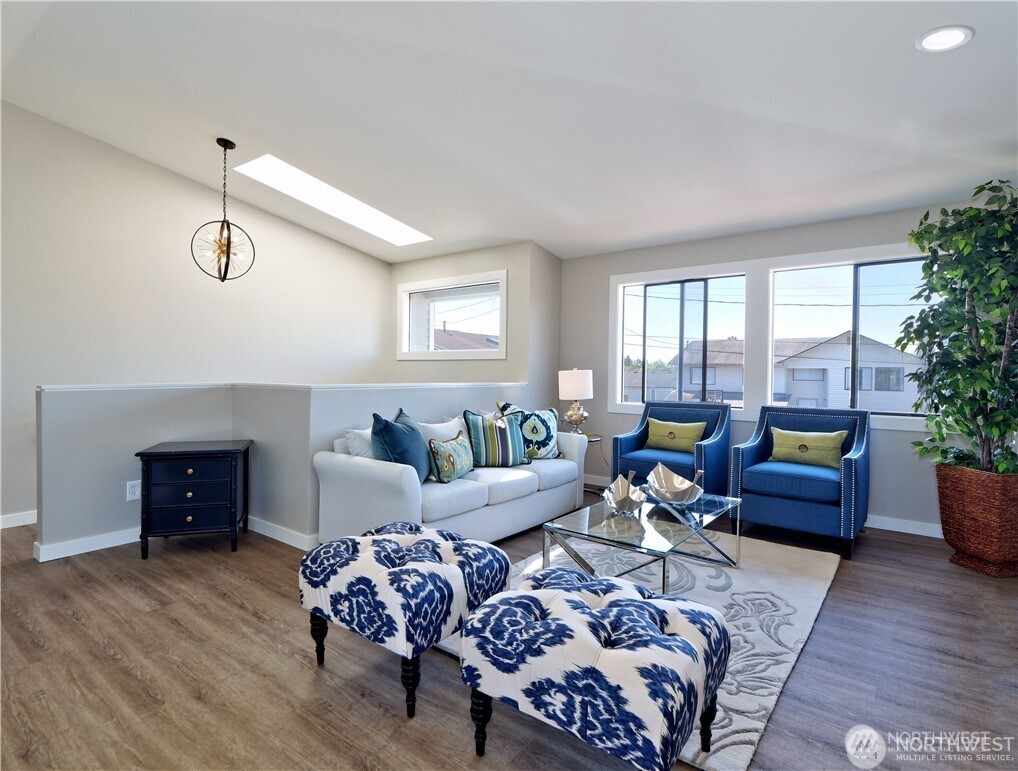 6750 28th Avenue S, Seattle, WA 98108