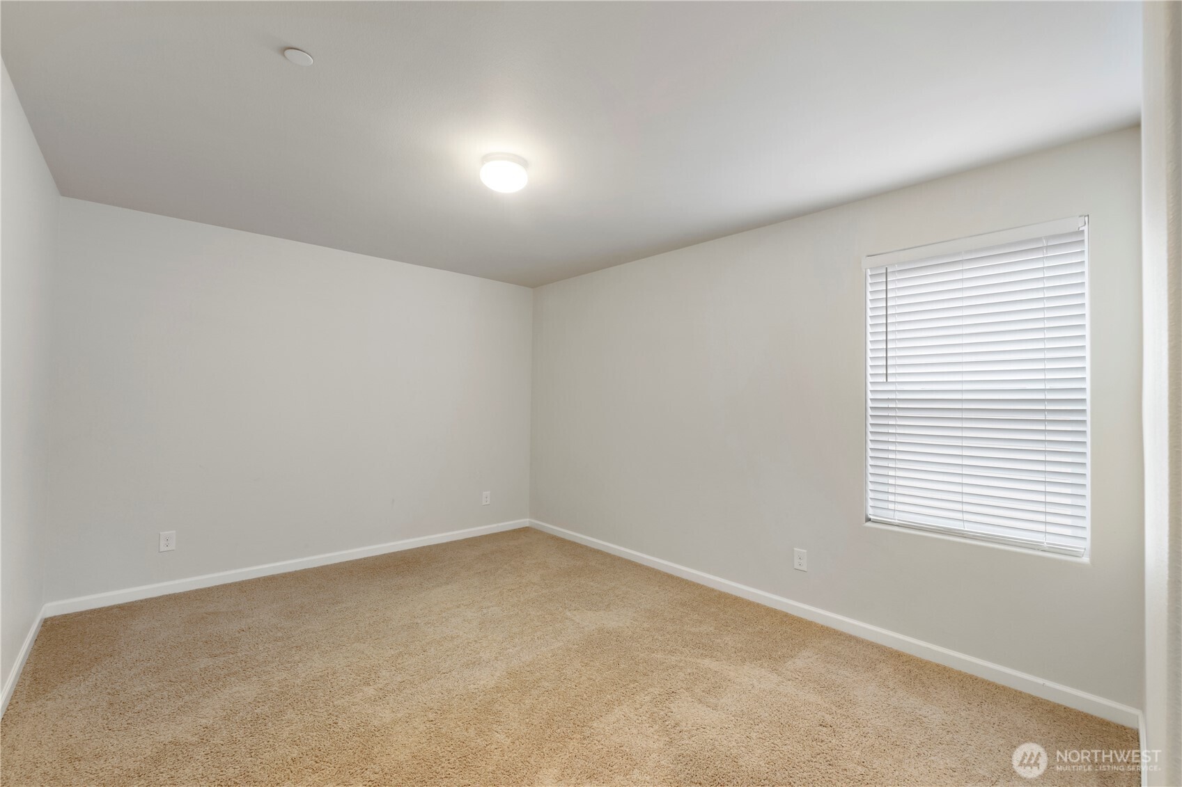 4414 Goldcrest Drive NW, Olympia, WA 98502-9018