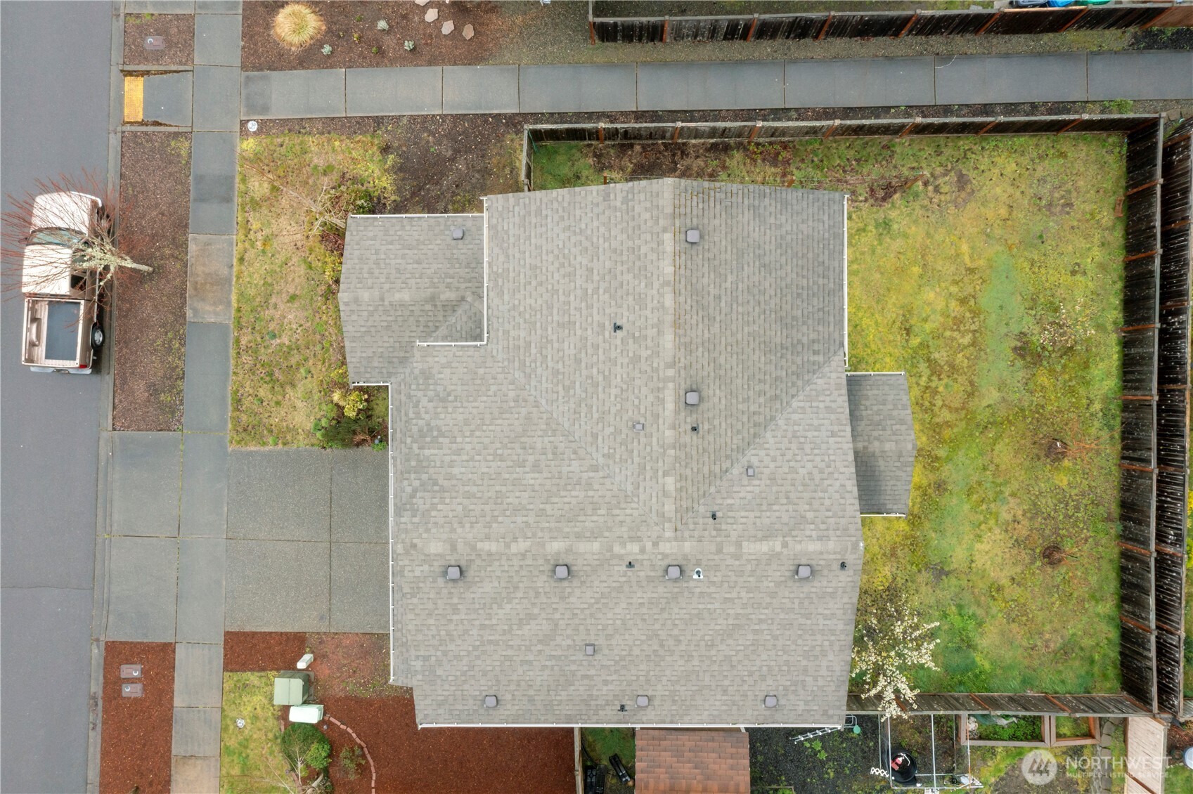 4414 Goldcrest Drive NW, Olympia, WA 98502-9018